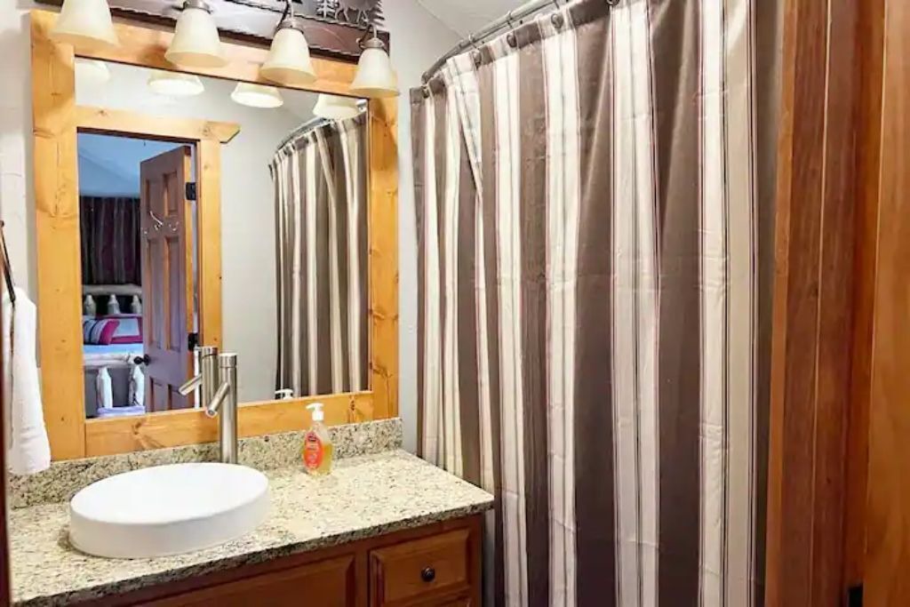 Photo of Bathroom in Lampe