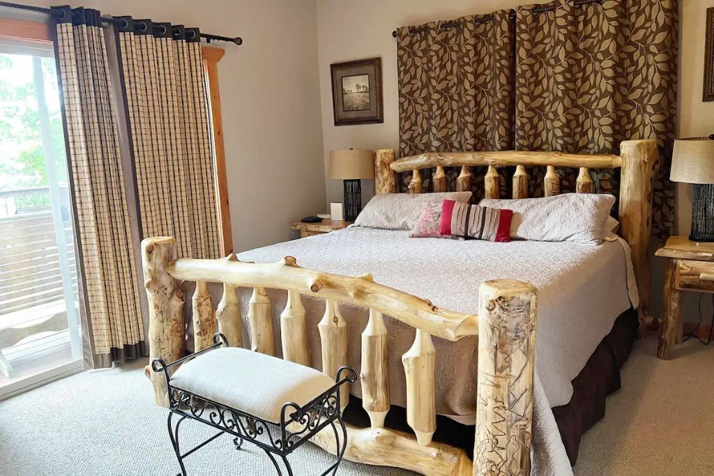 Photo of Bedroom in Lampe
