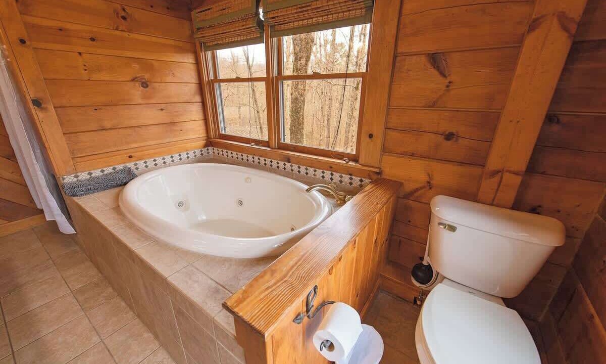 Photo of Bathroom in Benton