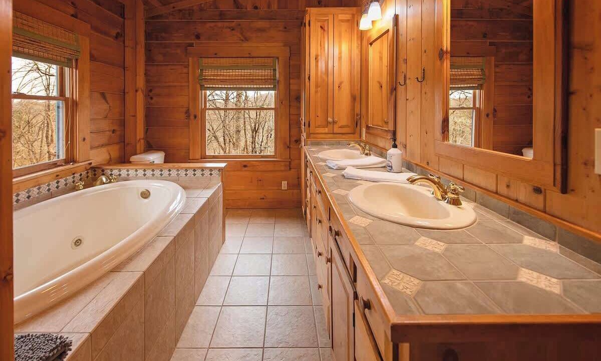 Photo of Bathroom in Benton
