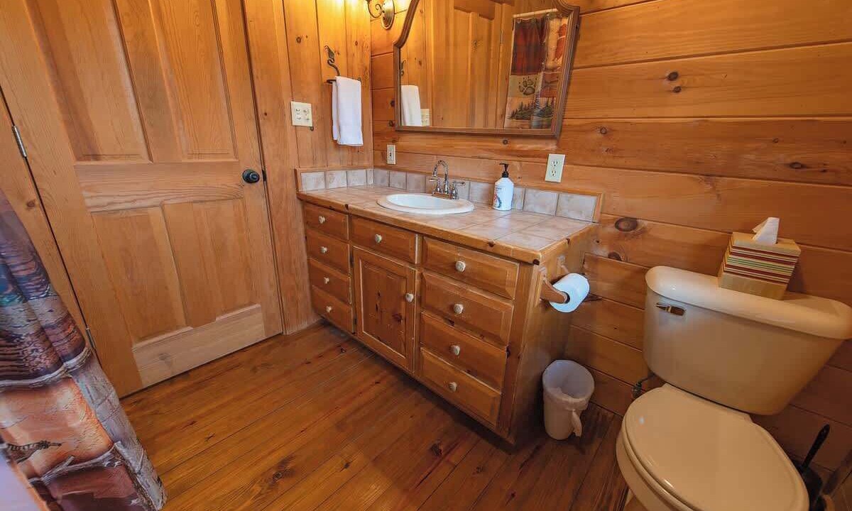 Photo of Bathroom in Benton