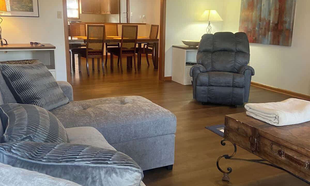 Photo of Livingroom in Benton