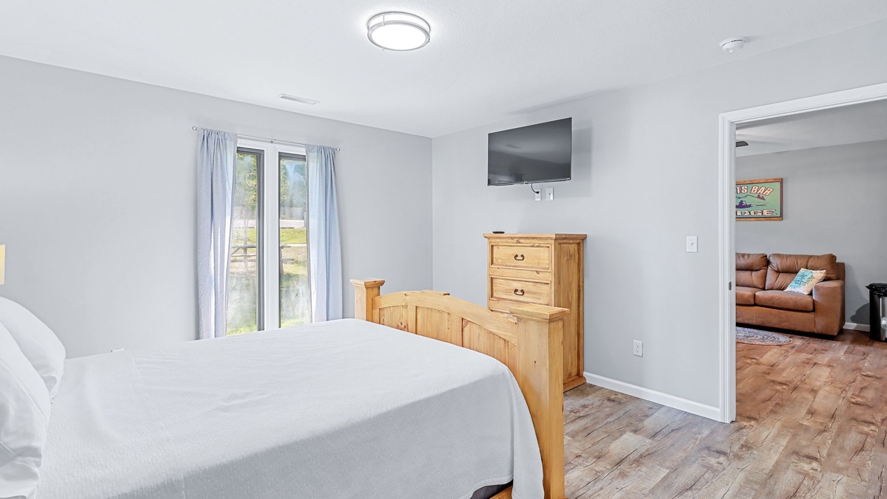 Photo of Bedroom in Ten Mile
