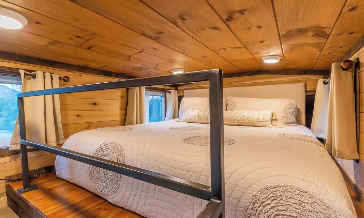 Photo of Bedroom in Wildwood