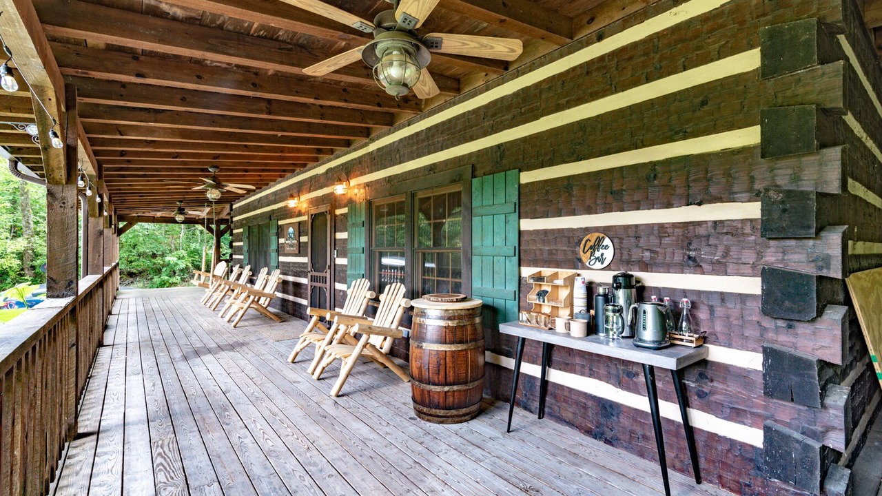 Photo of Patio Balcony in Seymour