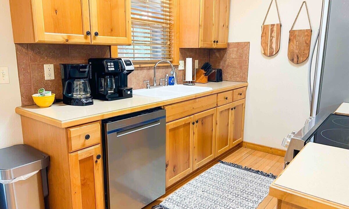 Photo of Kitchen in Reeds Spring