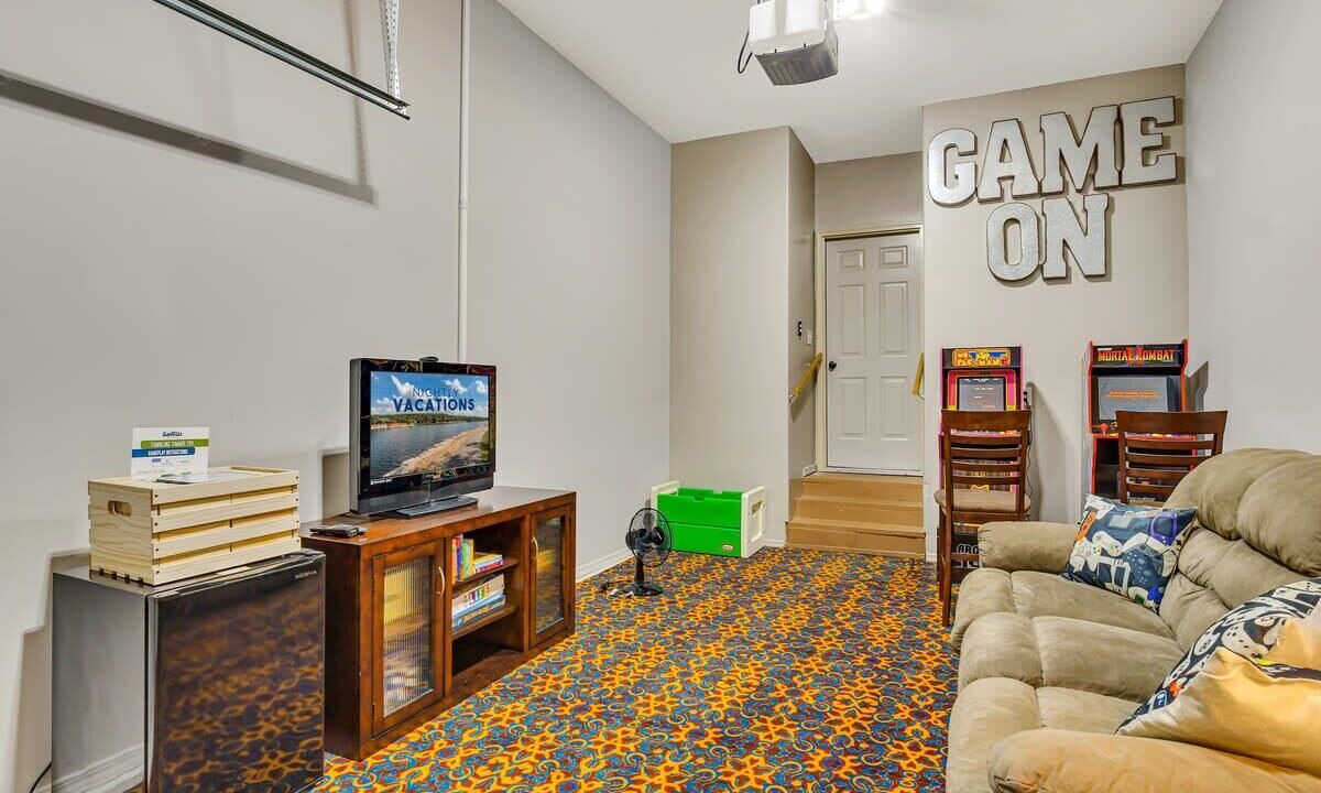 Photo of Bedroom in Branson West