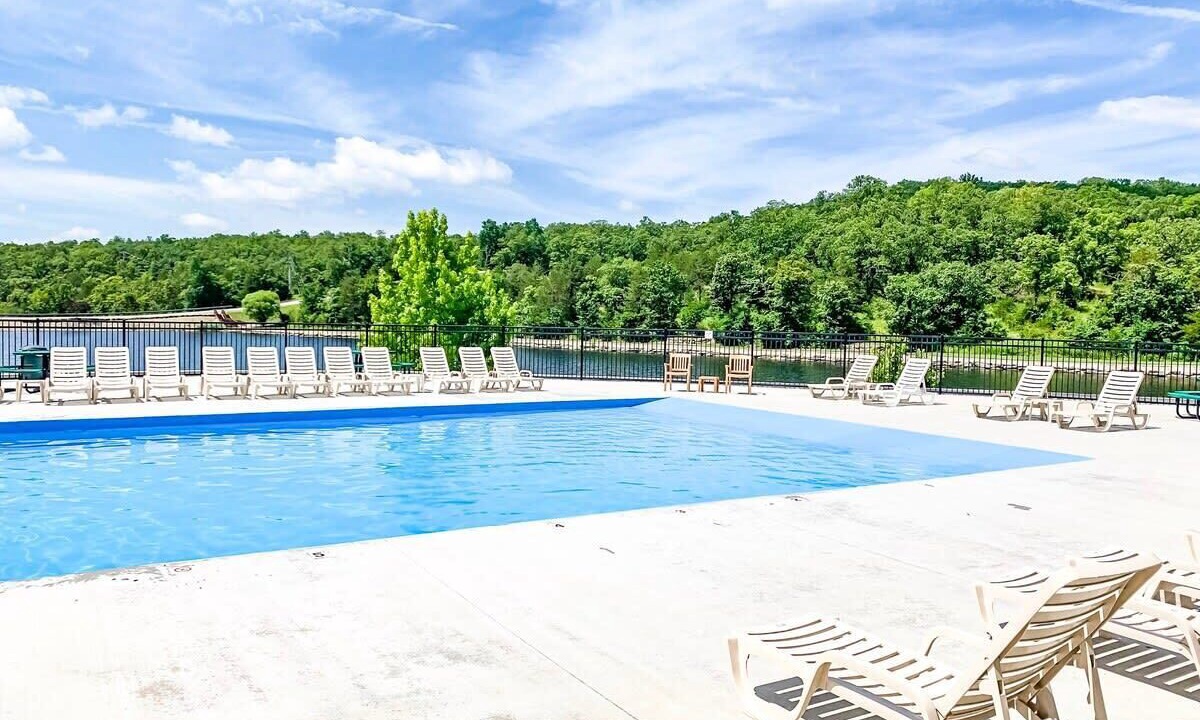 Photo of Outdoor in Branson West