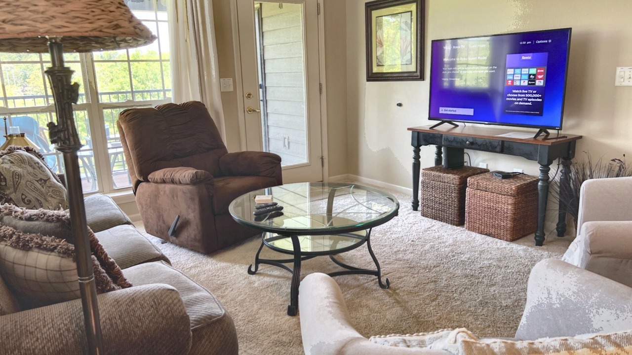 Photo of Livingroom in Branson West