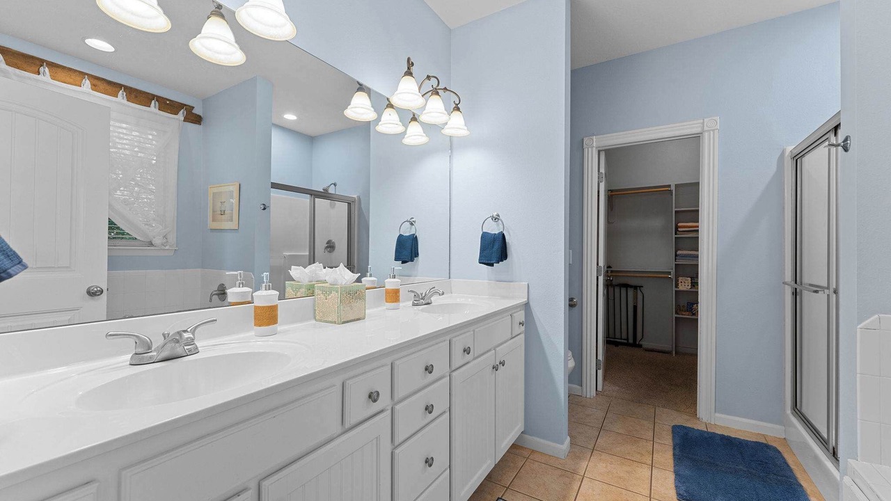 Photo of Bathroom in Hollister