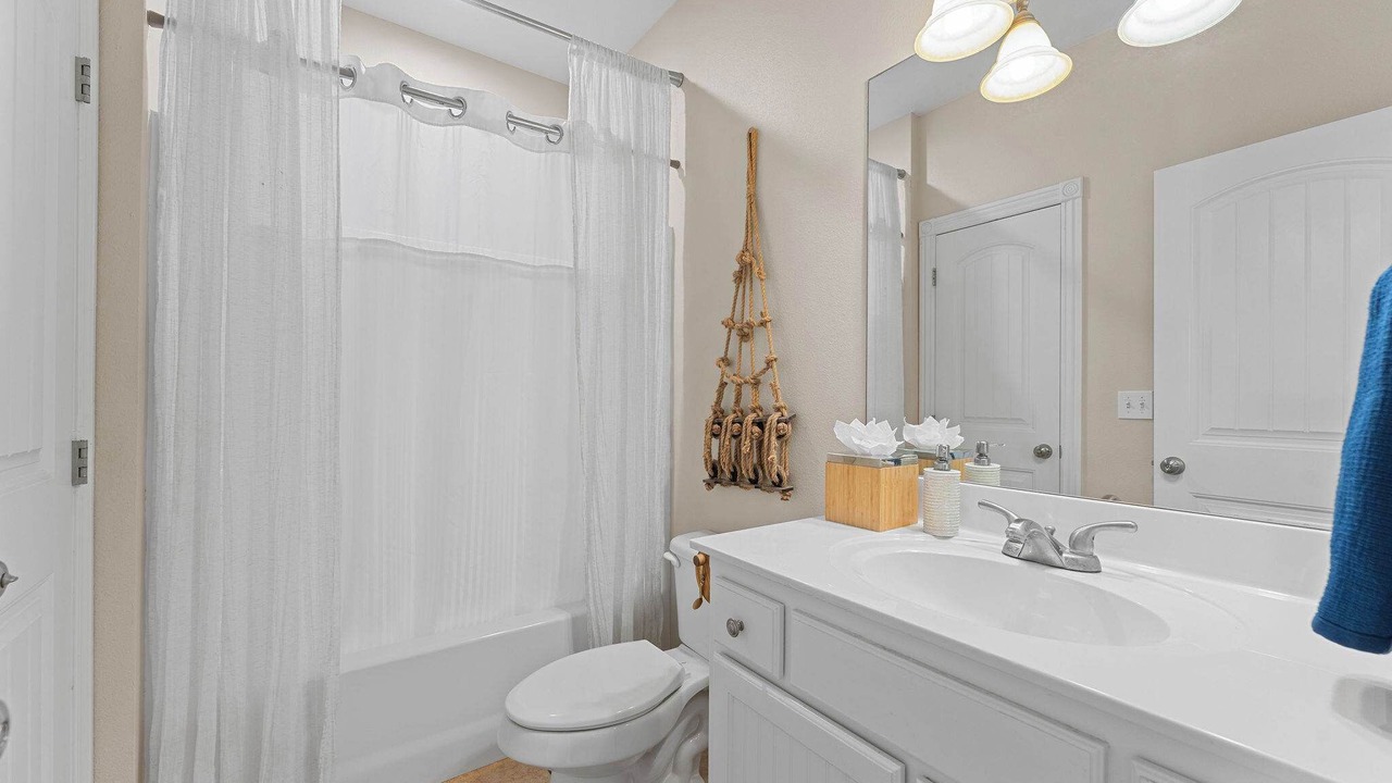 Photo of Bathroom in Hollister