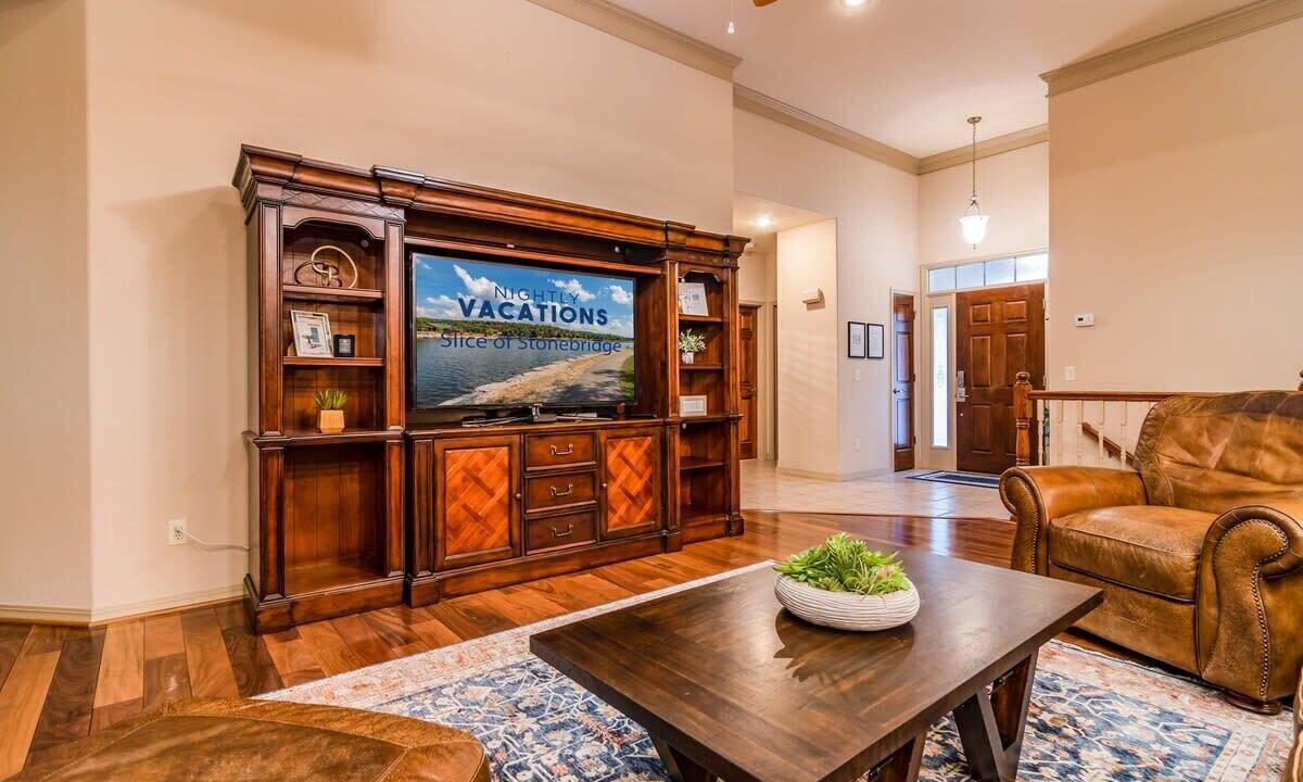 Photo of Bedroom in Branson West