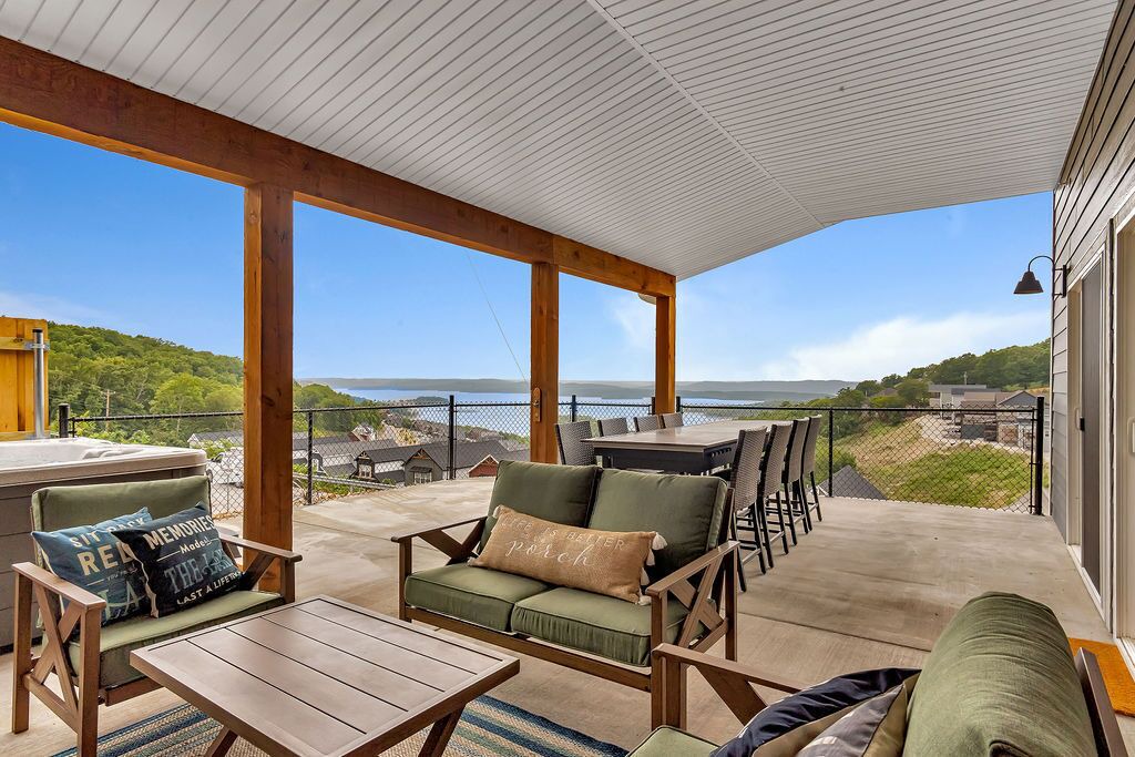 Photo of Outdoor in Table Rock