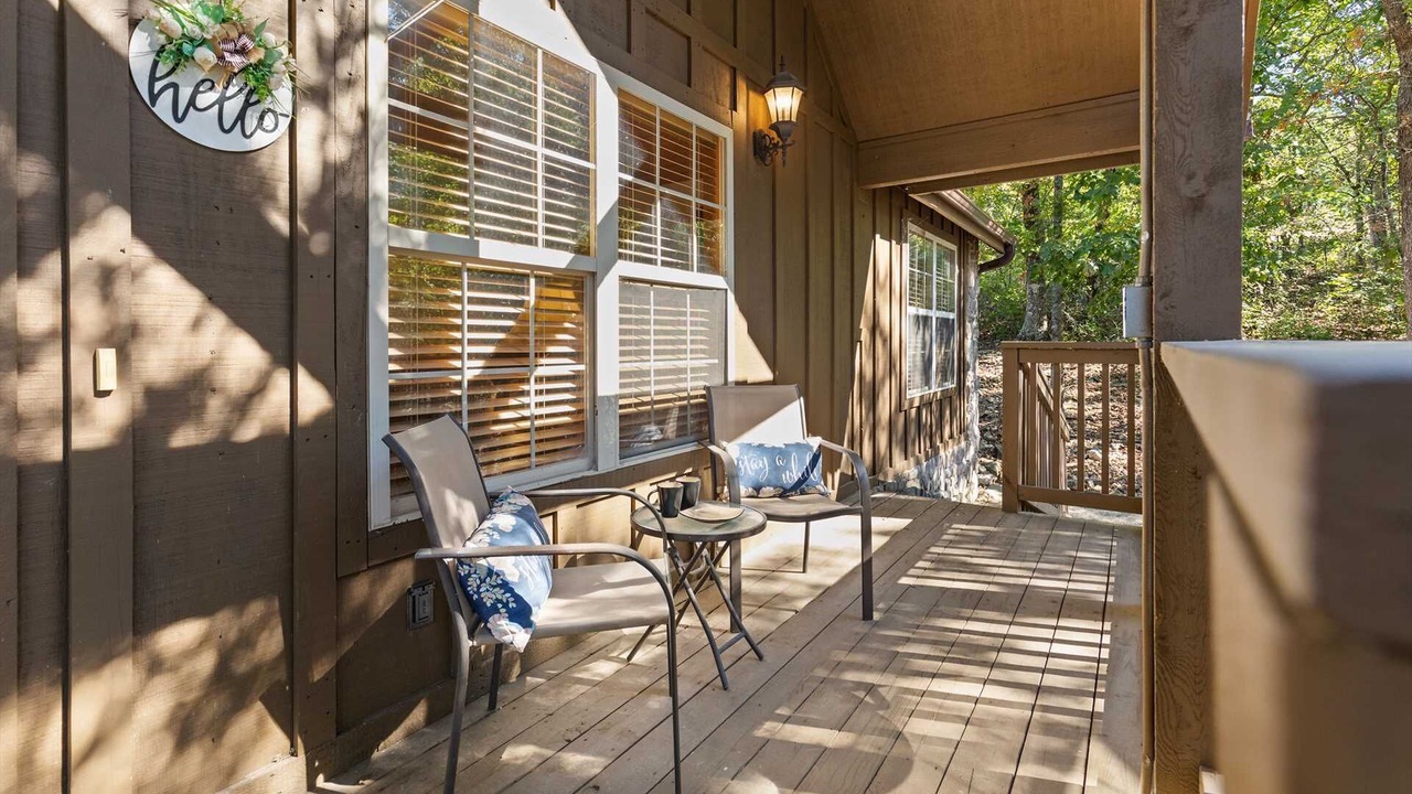 Photo of Patio Balcony in Reeds Spring