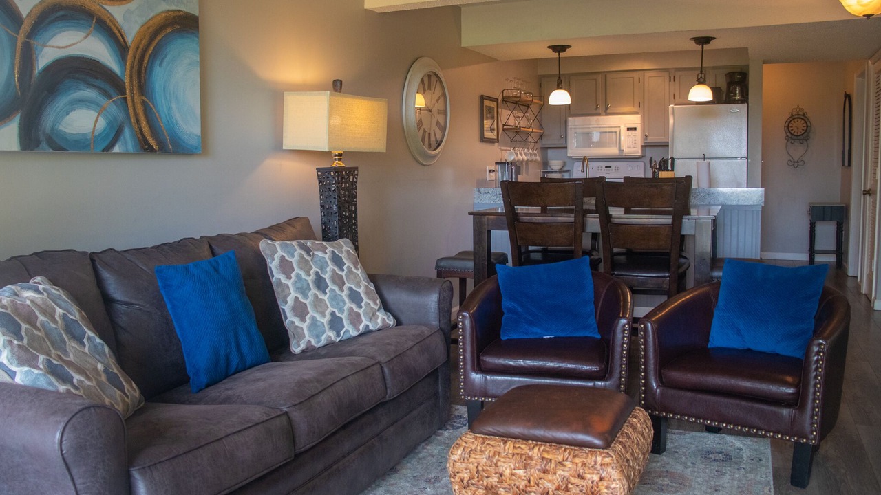 Photo of Livingroom in Notch Estates