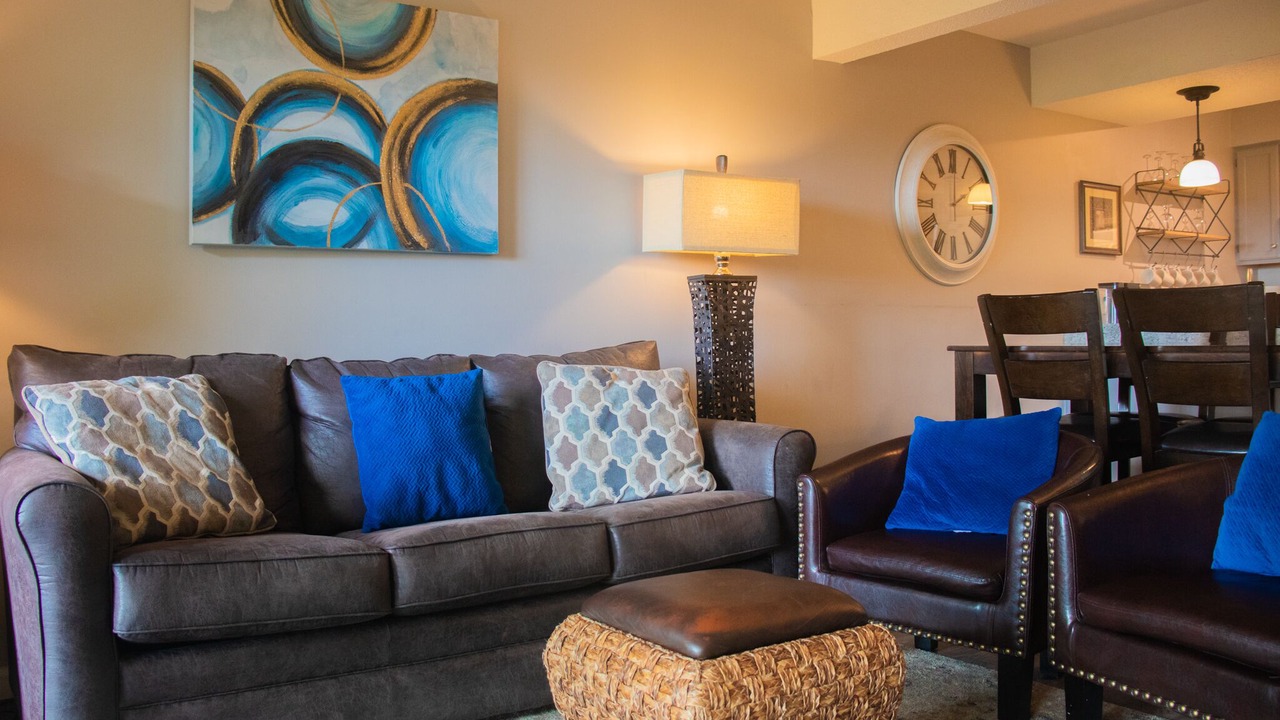 Photo of Livingroom in Notch Estates