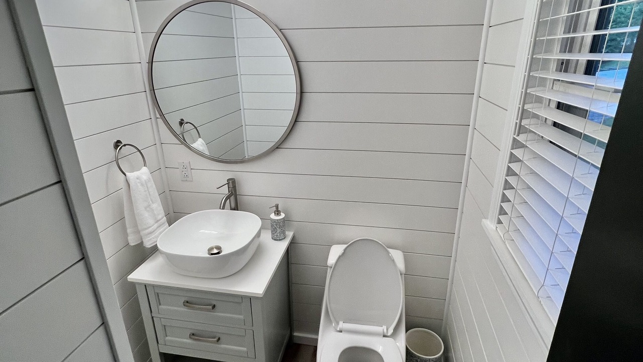 Photo of Bathroom in Fort Smith