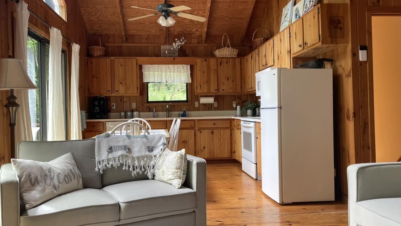 Photo of Bedroom in Hiawassee