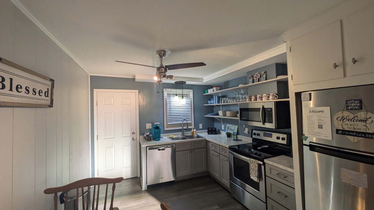 Photo of Kitchen in Emerald Isle