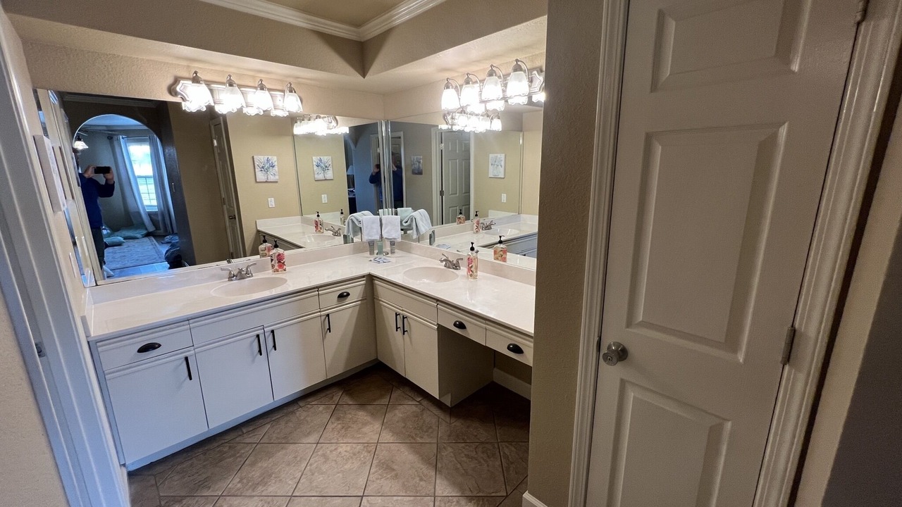 Photo of Bathroom in Branson
