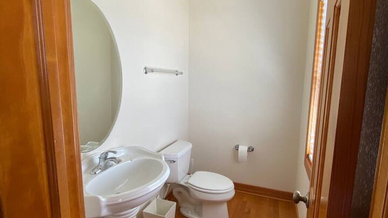 Photo of Bathroom in Waves
