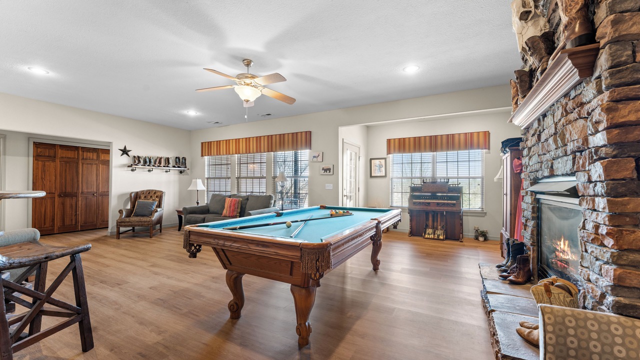 Photo of Bedroom in Branson West