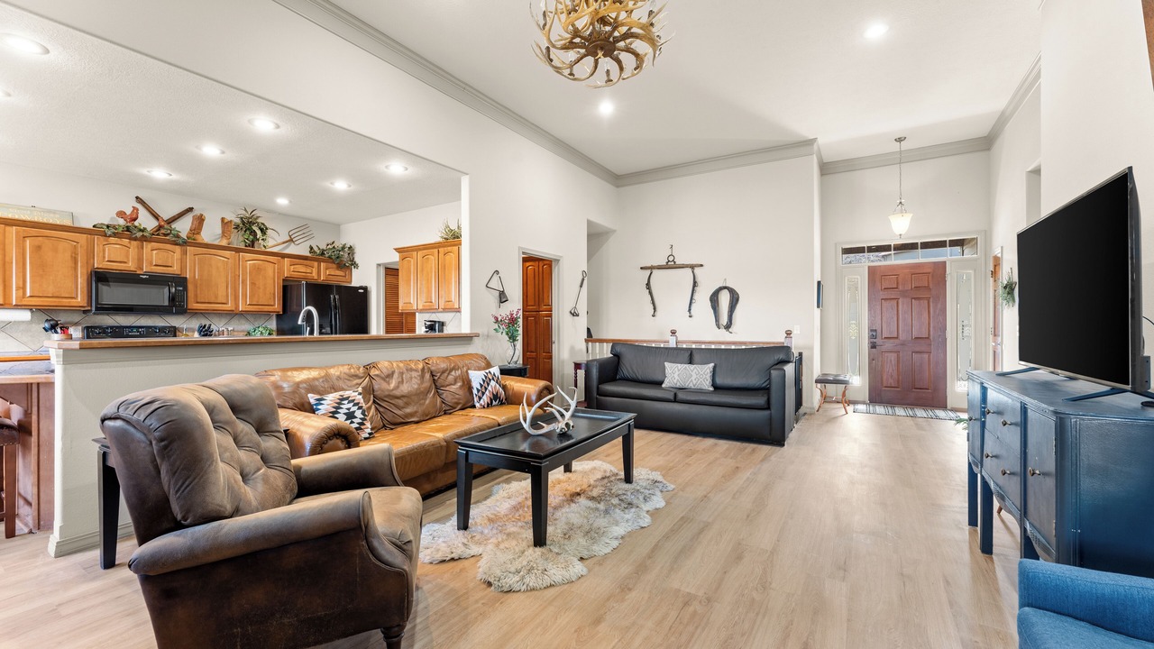 Photo of Livingroom in Branson West