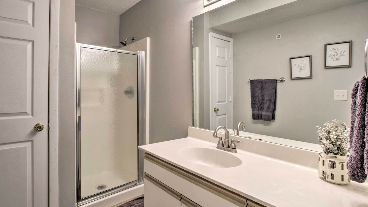 Photo of Bathroom in Branson