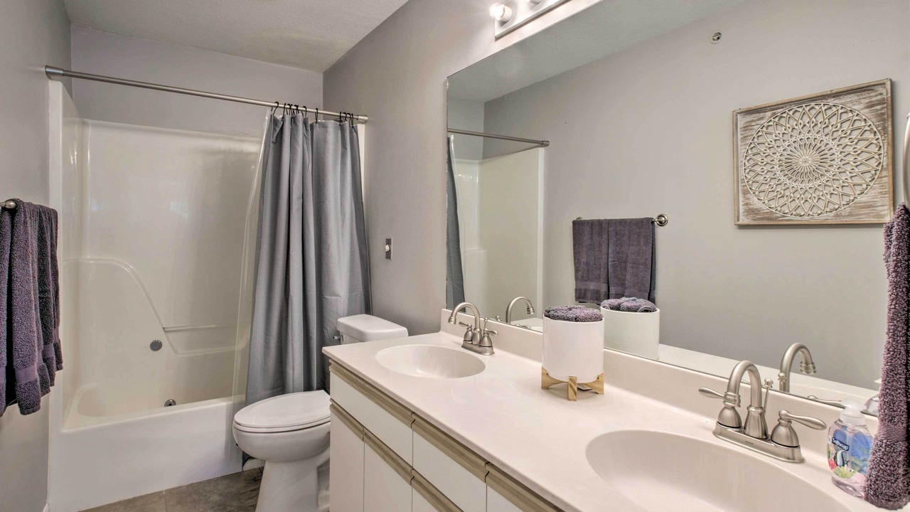 Photo of Bathroom in Branson