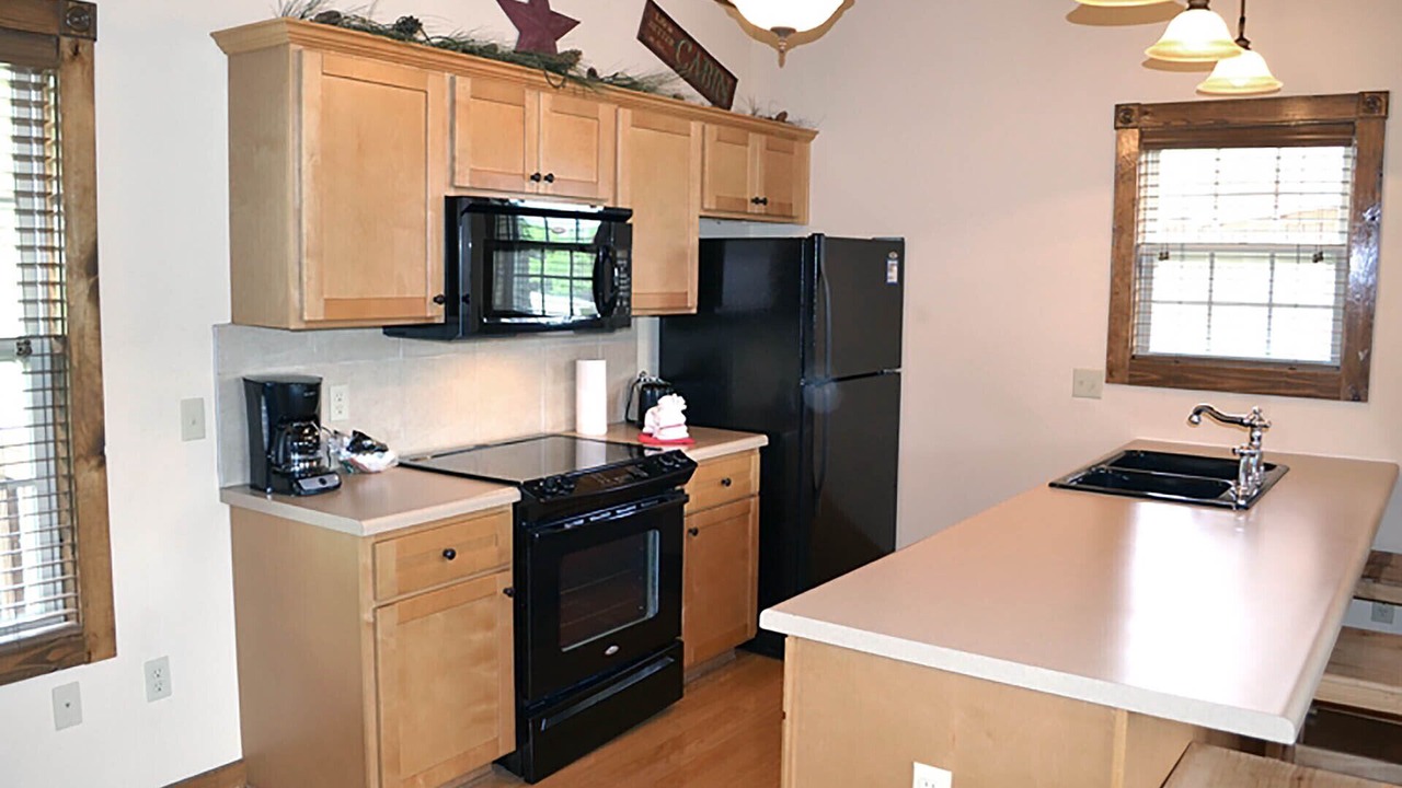 Photo of Kitchen in Reeds Spring