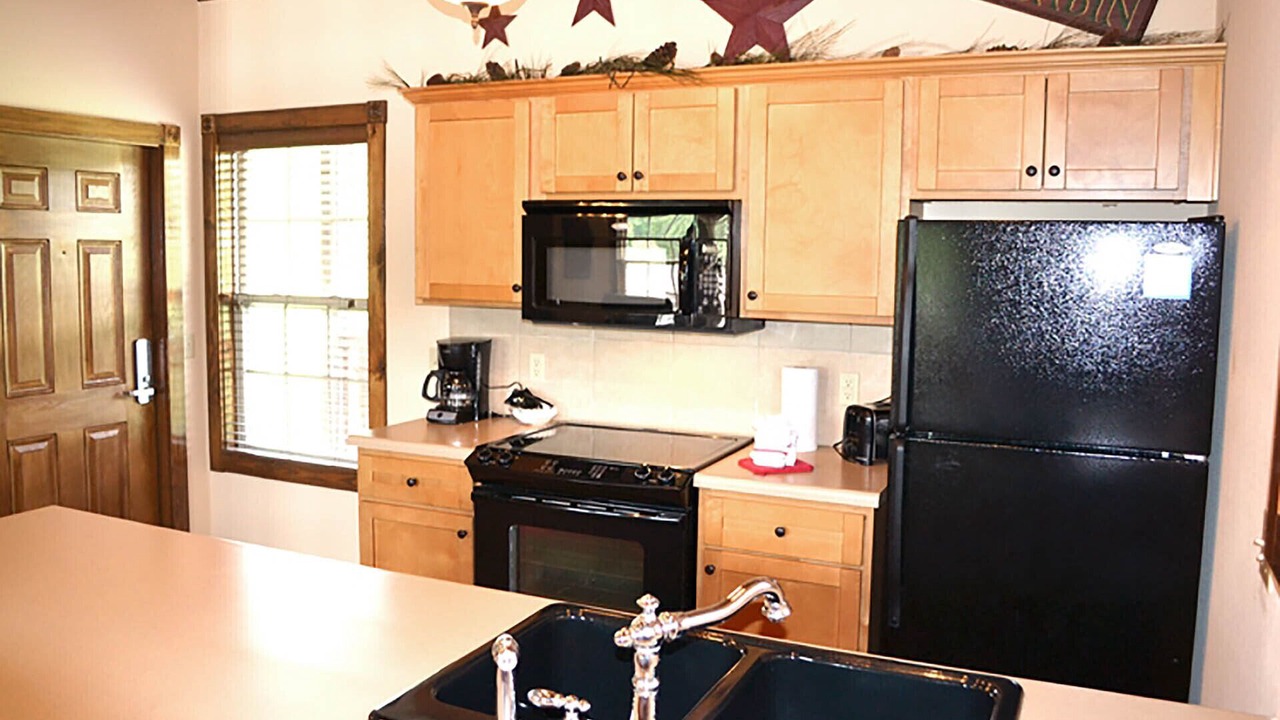 Photo of Kitchen in Reeds Spring
