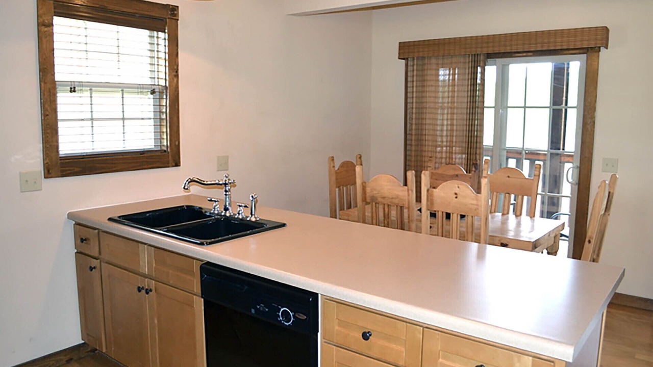 Photo of Kitchen in Reeds Spring