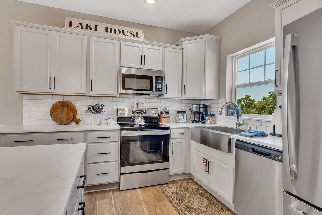Photo of Kitchen in Table Rock