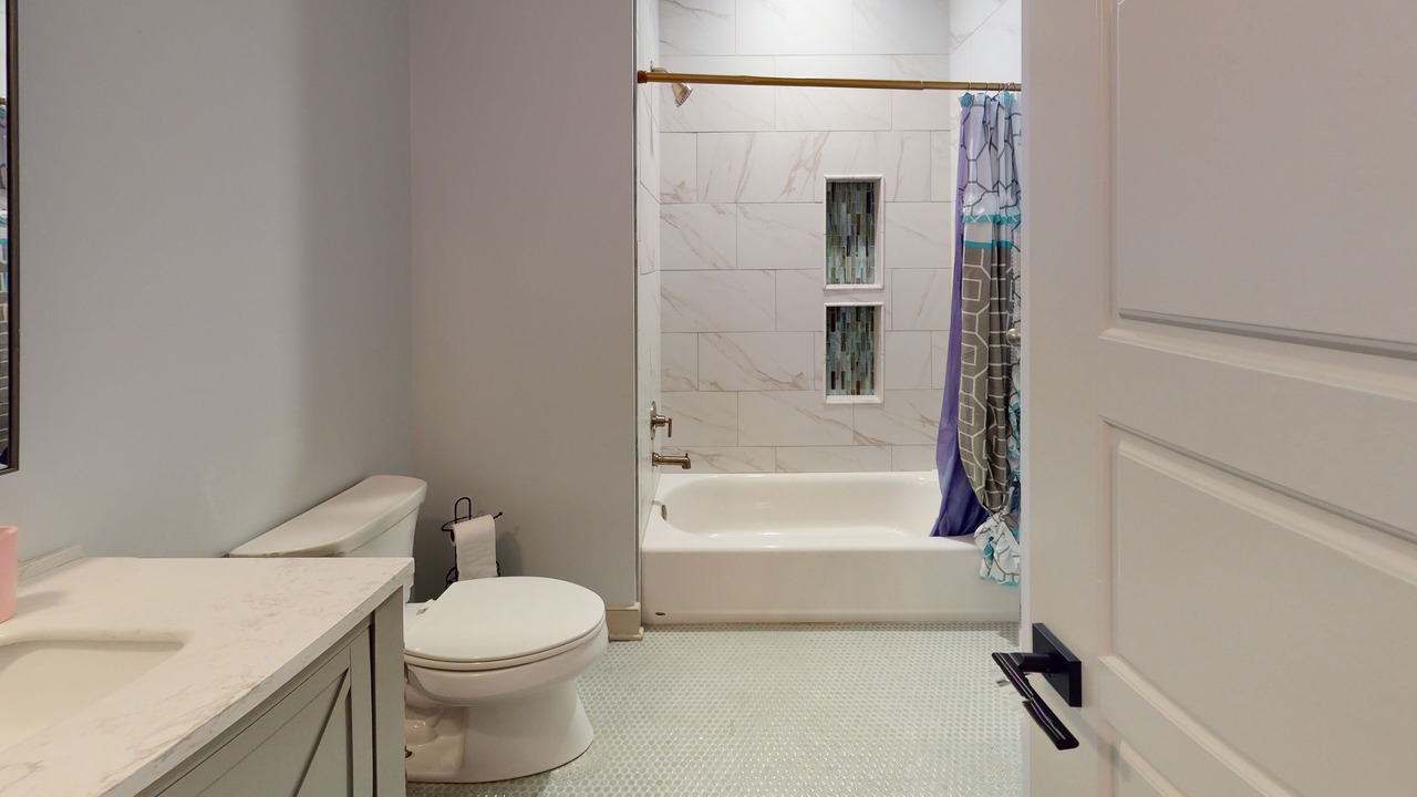 Photo of Bathroom in Prospect