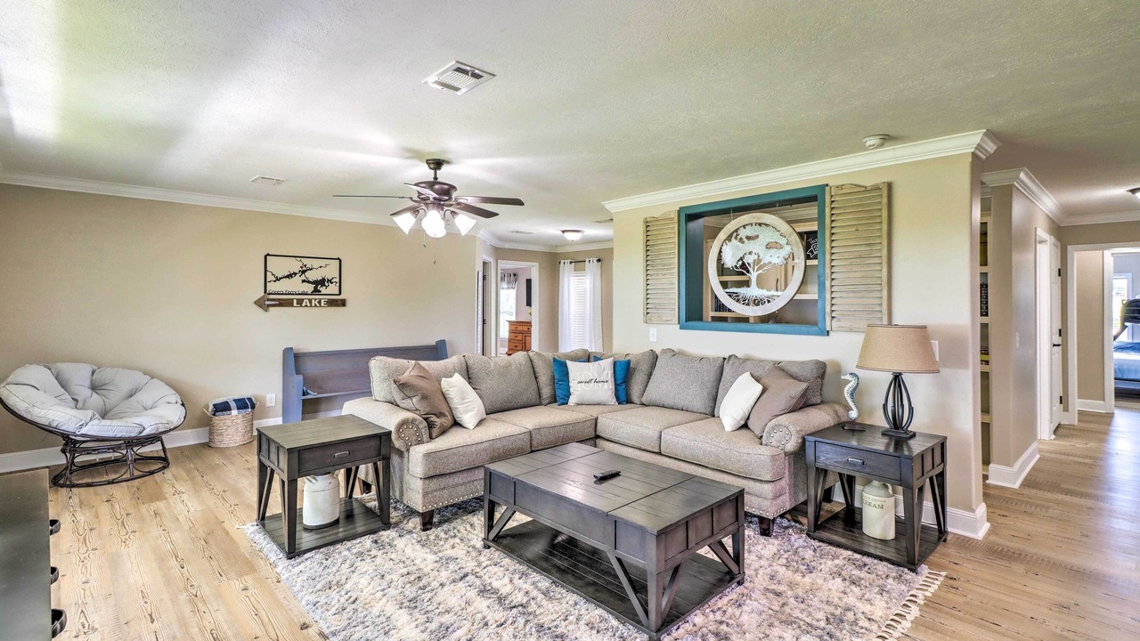 Photo of Livingroom in Edgemont