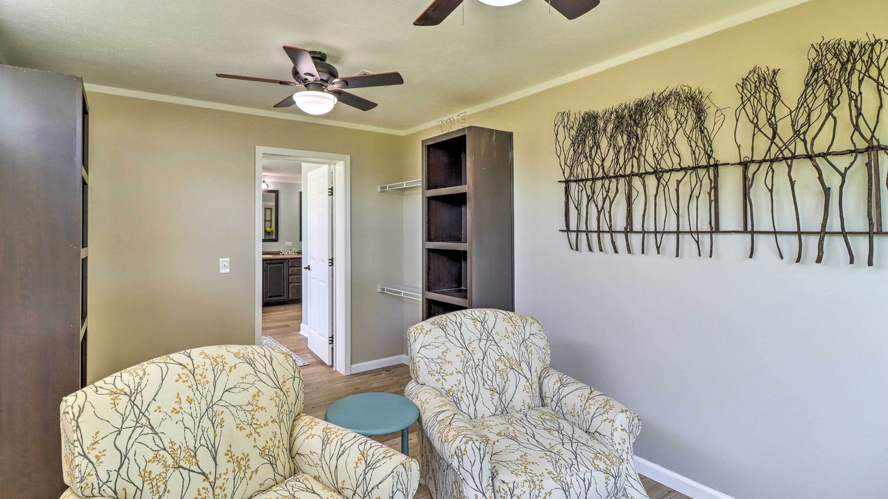 Photo of Livingroom in Edgemont