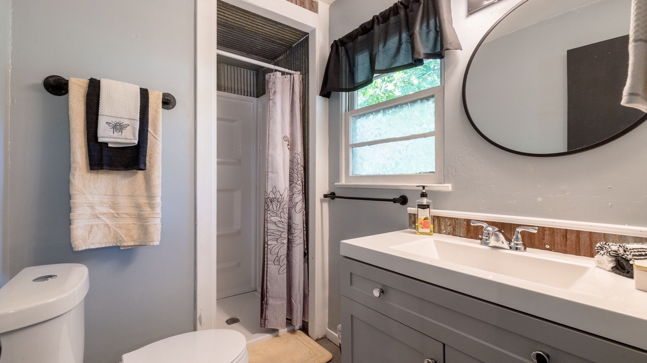 Photo of Bathroom in Rockaway Beach