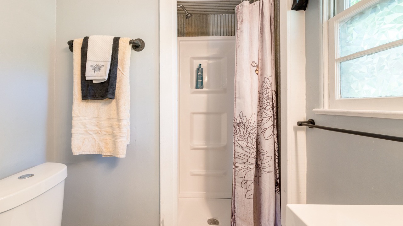 Photo of Bathroom in Rockaway Beach