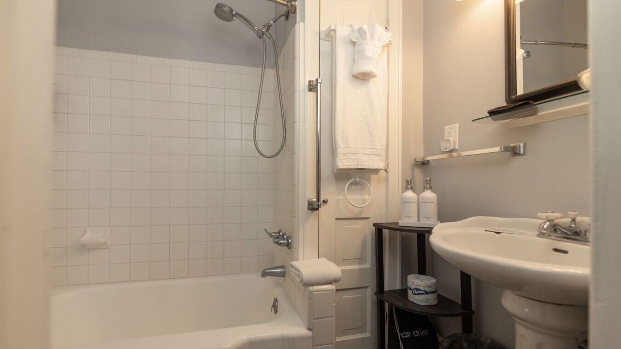 Photo of Bathroom in Edenton