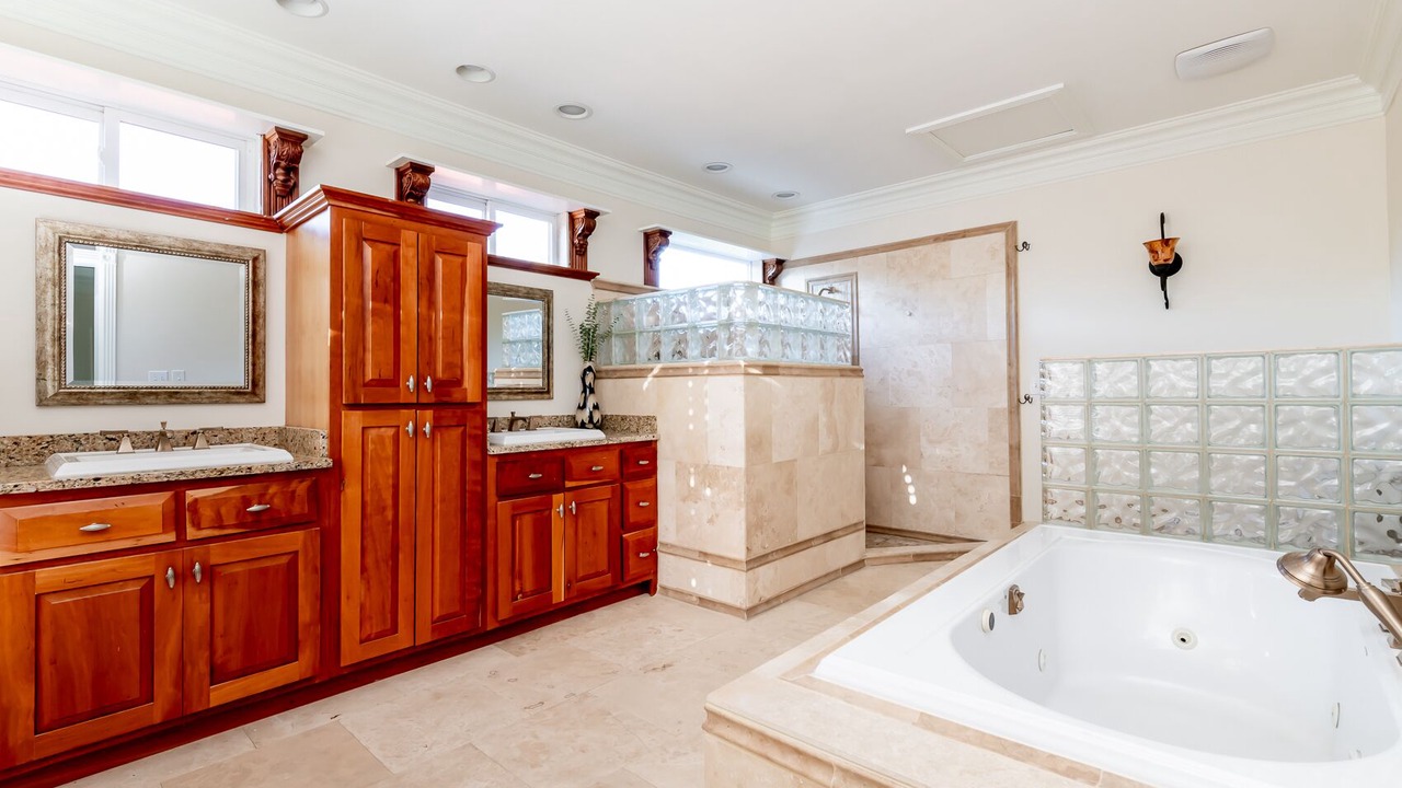 Photo of Bathroom in Lexington