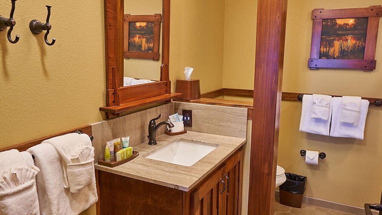 Photo of Bathroom in Ridgedale
