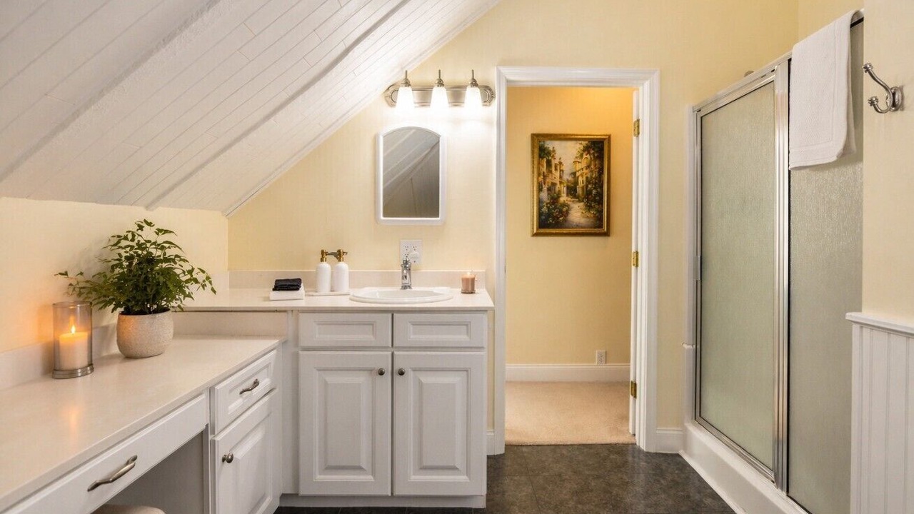 Photo of Bathroom in Edenton