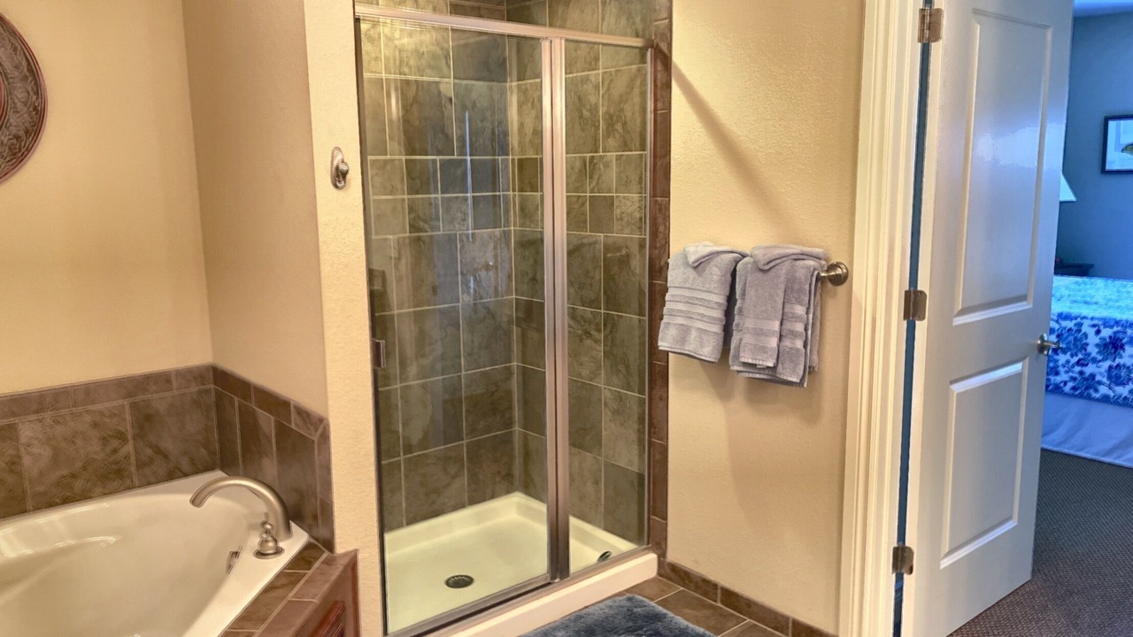 Photo of Bathroom in Branson