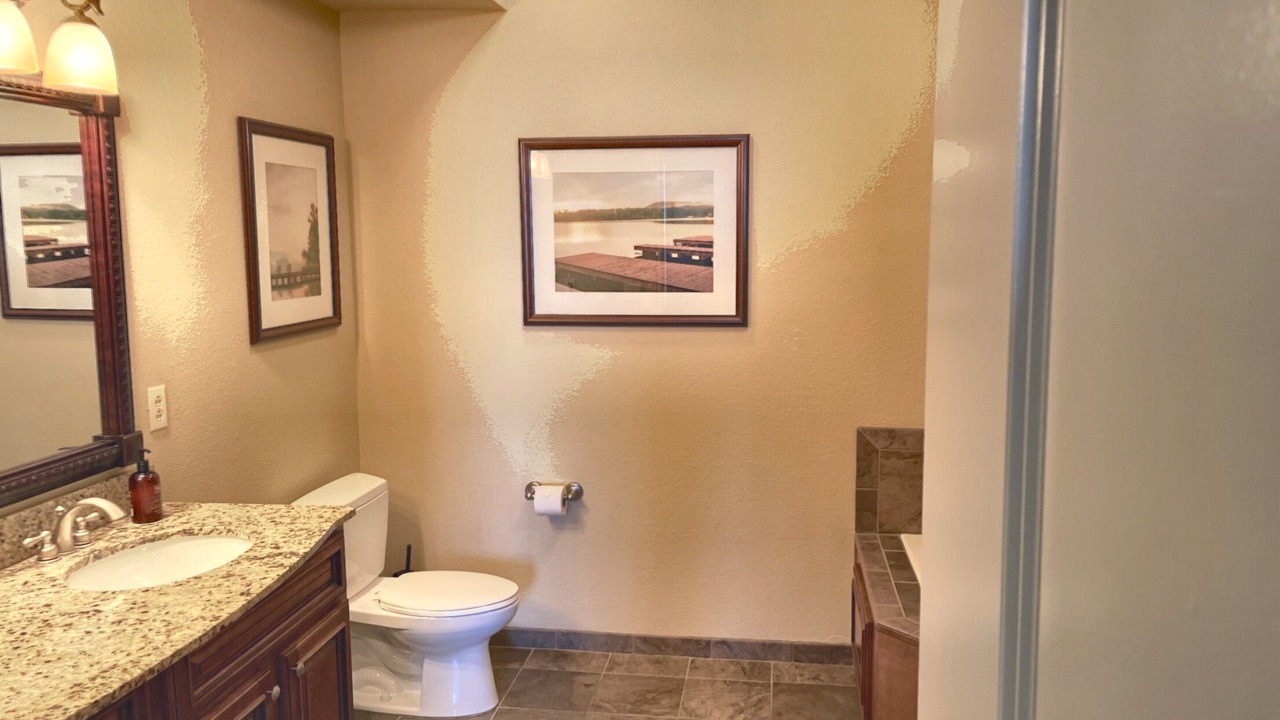 Photo of Bathroom in Branson