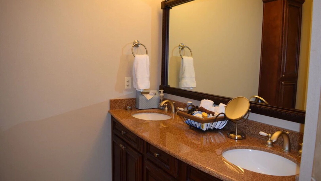 Photo of Bathroom in Branson