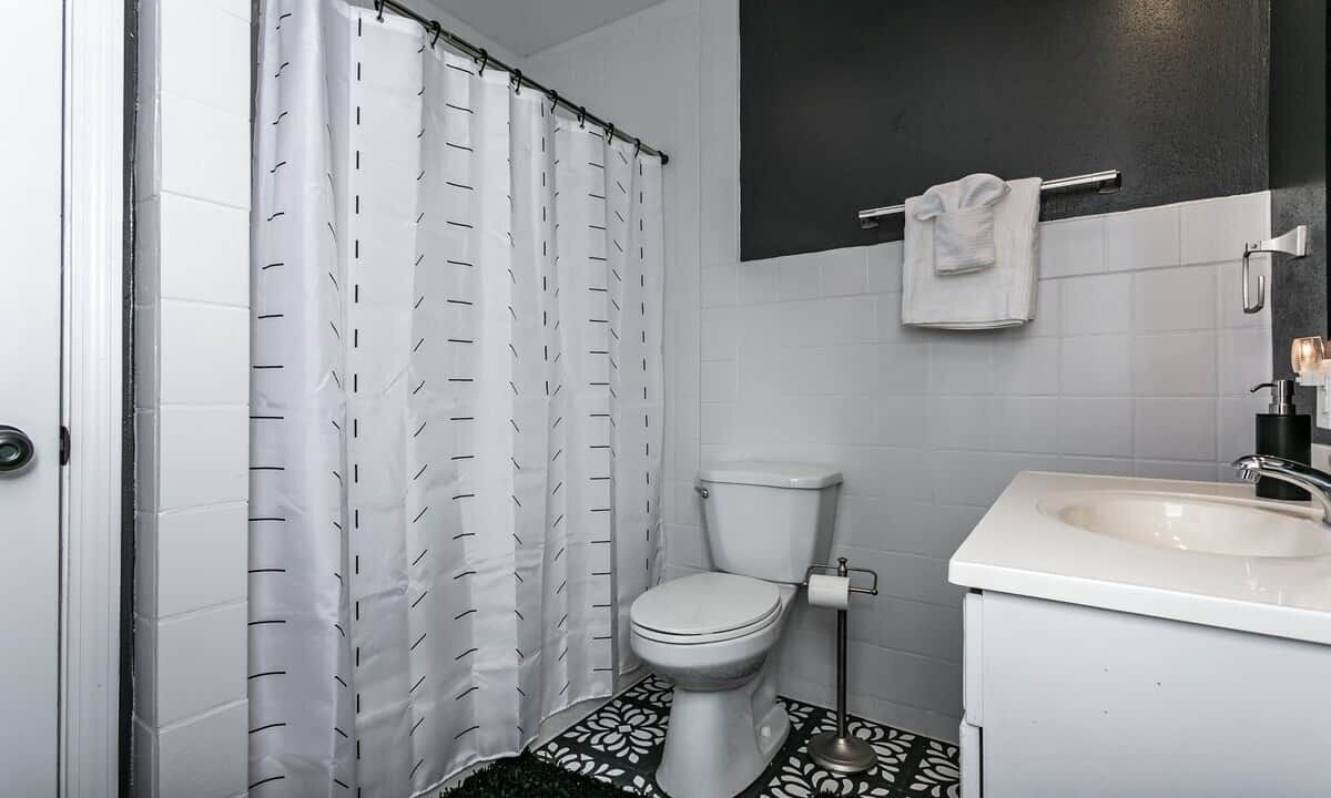 Photo of Bathroom in Glen Carbon