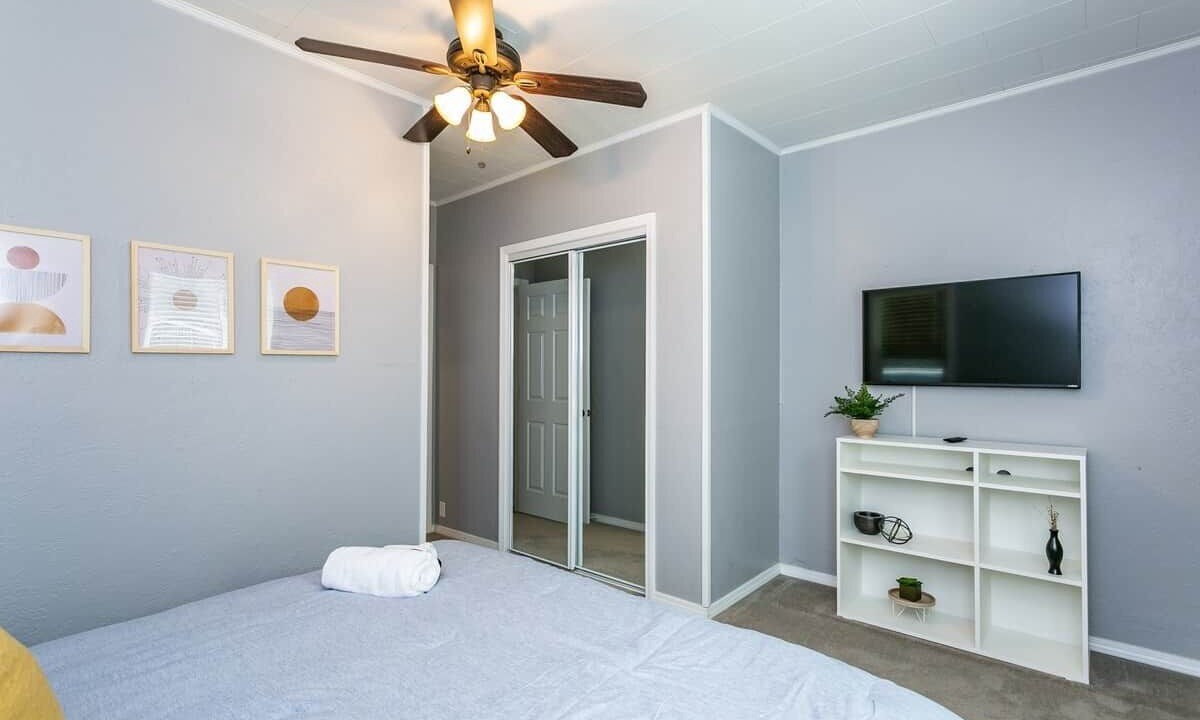 Photo of Bedroom in Glen Carbon