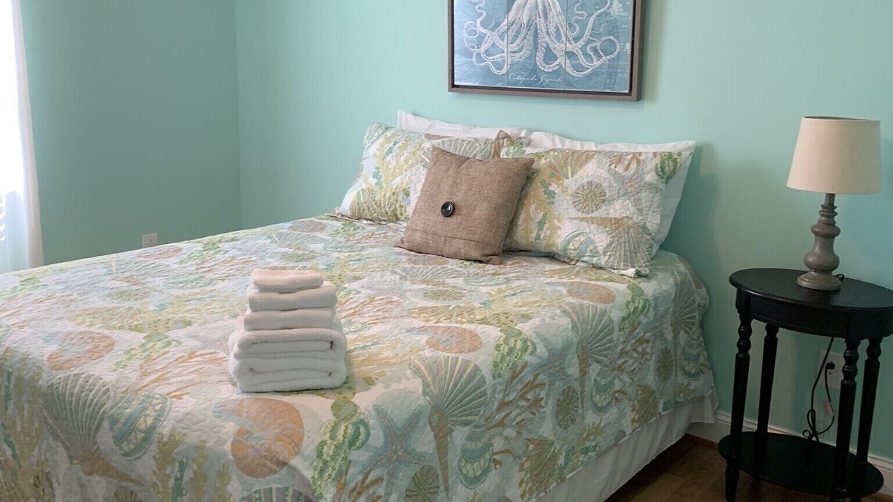 Photo of Bedroom in Atlantic Beach
