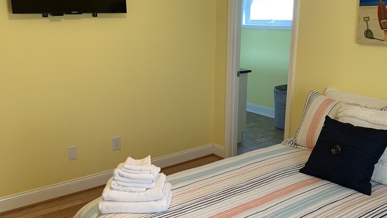Photo of Bedroom in Atlantic Beach
