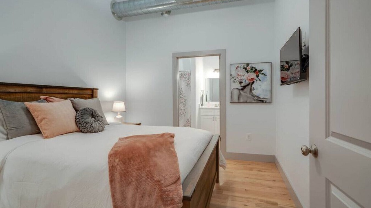 Photo of Bedroom in Downtown Nashville